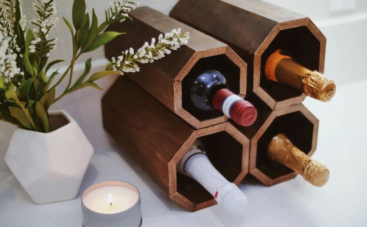 Etsy's Airbnb "Art Of Hosting" Collection Includes Hotel-Like Decor – Elite Daily