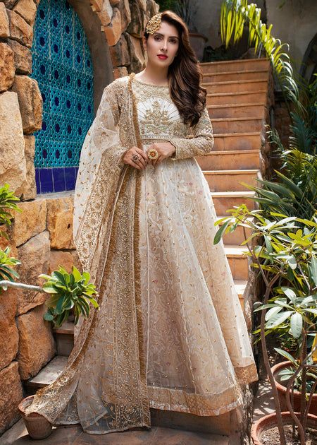 Sania Maskatiya couture collection